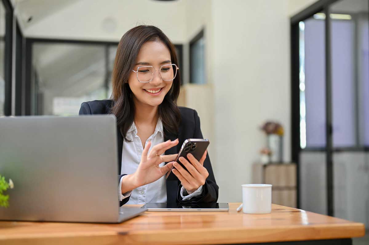 social media real estate agents